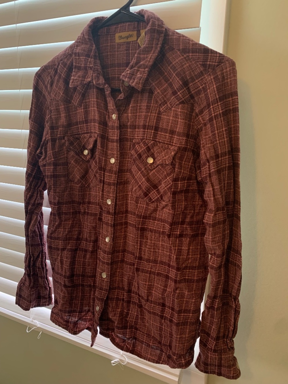 Dusty Pink Wrangler women’s flannel button down shirt